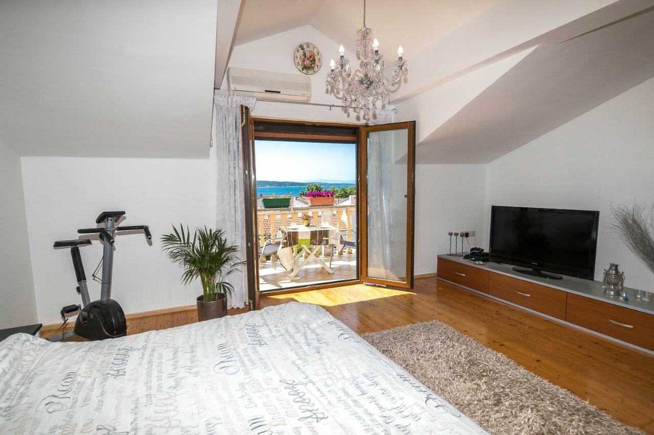 Roko Apartments Selce Buitenkant foto
