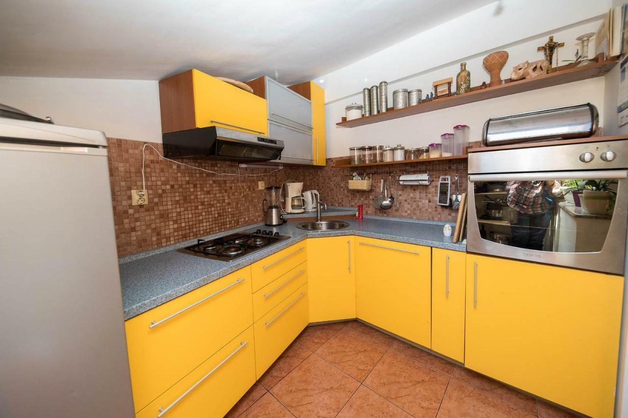 Roko Apartments Selce Buitenkant foto